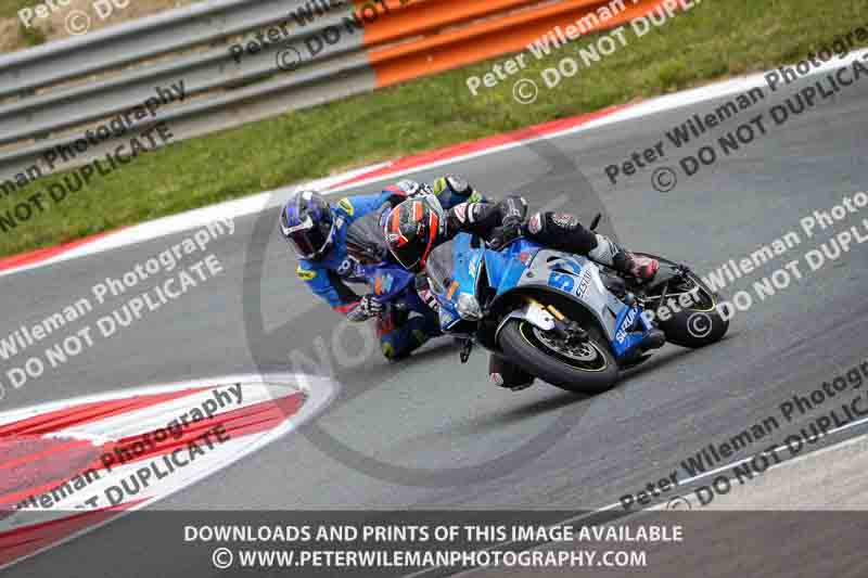 cadwell no limits trackday;cadwell park;cadwell park photographs;cadwell trackday photographs;enduro digital images;event digital images;eventdigitalimages;navarra;no limits trackdays;peter wileman photography;racing digital images;trackday digital images;trackday photos